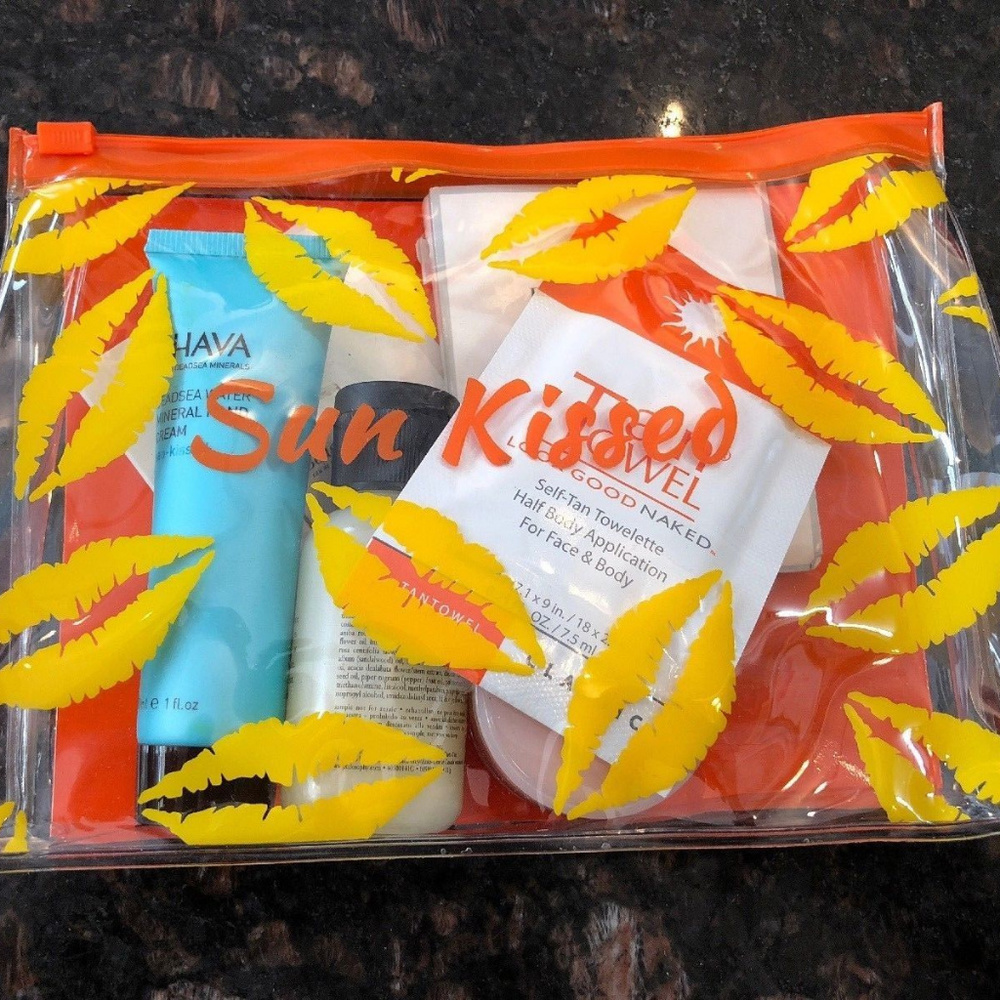 NEW! 7-Pc. Summer Beauty Sampler Gift Set